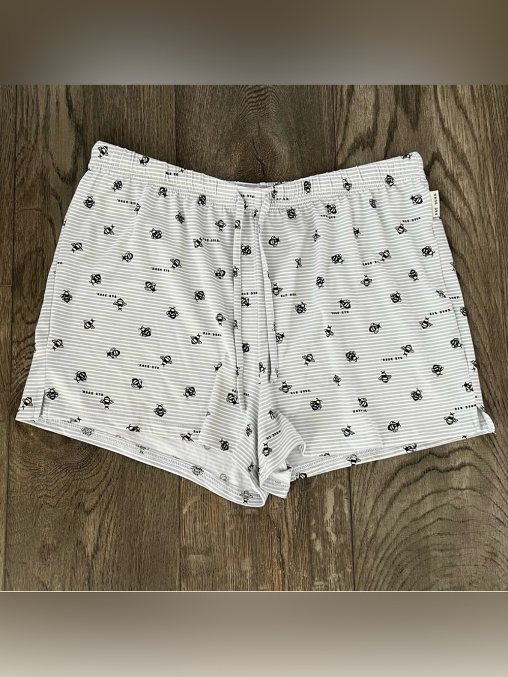 RAE DUNN Striped Bee Lounge Pajama PJ Shorts Size L